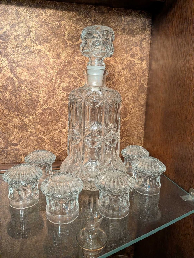Crystal Decanter Set