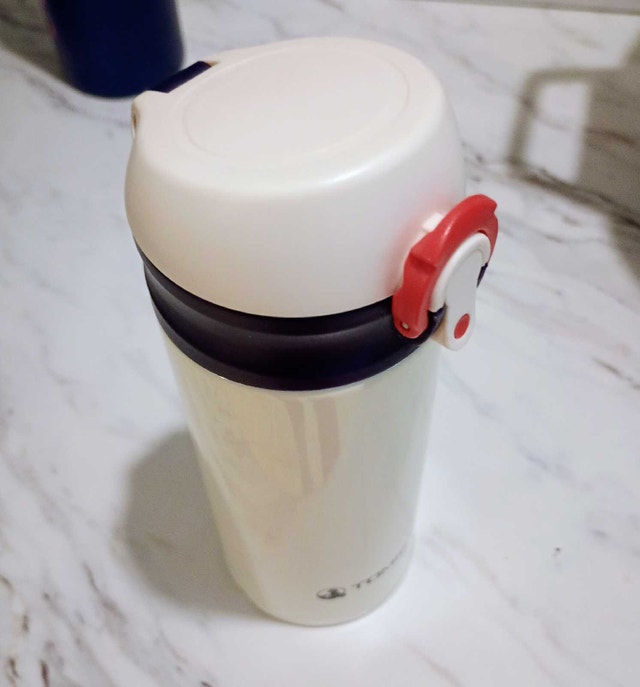 Tomic steel water bottle (300 ml) with locking cap - photo 2