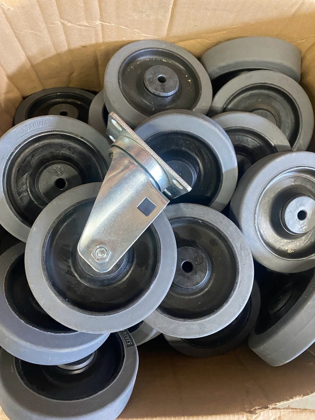 5” Casters - photo 3