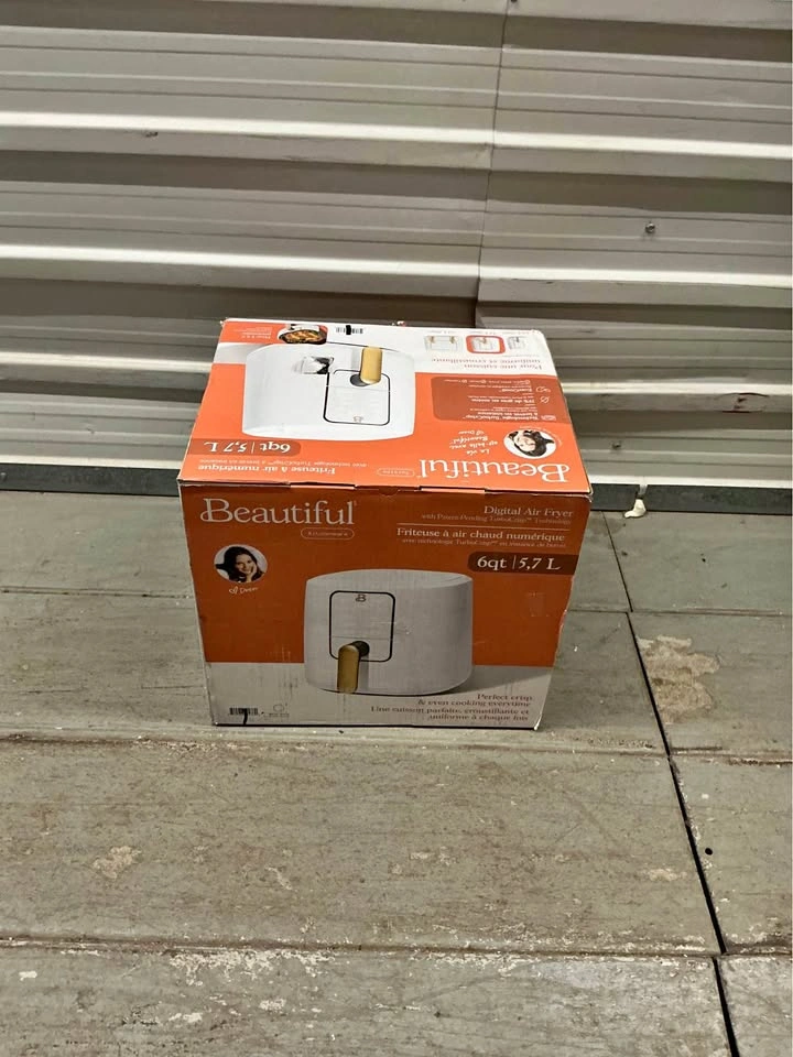 Beautiful 6qt Digital Air Fryer, also available in 3qt for $50