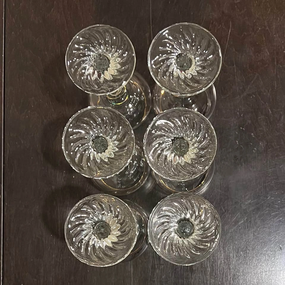 Vintage 1988 Calgary Olympic 7” Wine Glasses / 22k Gold Rim - photo 3