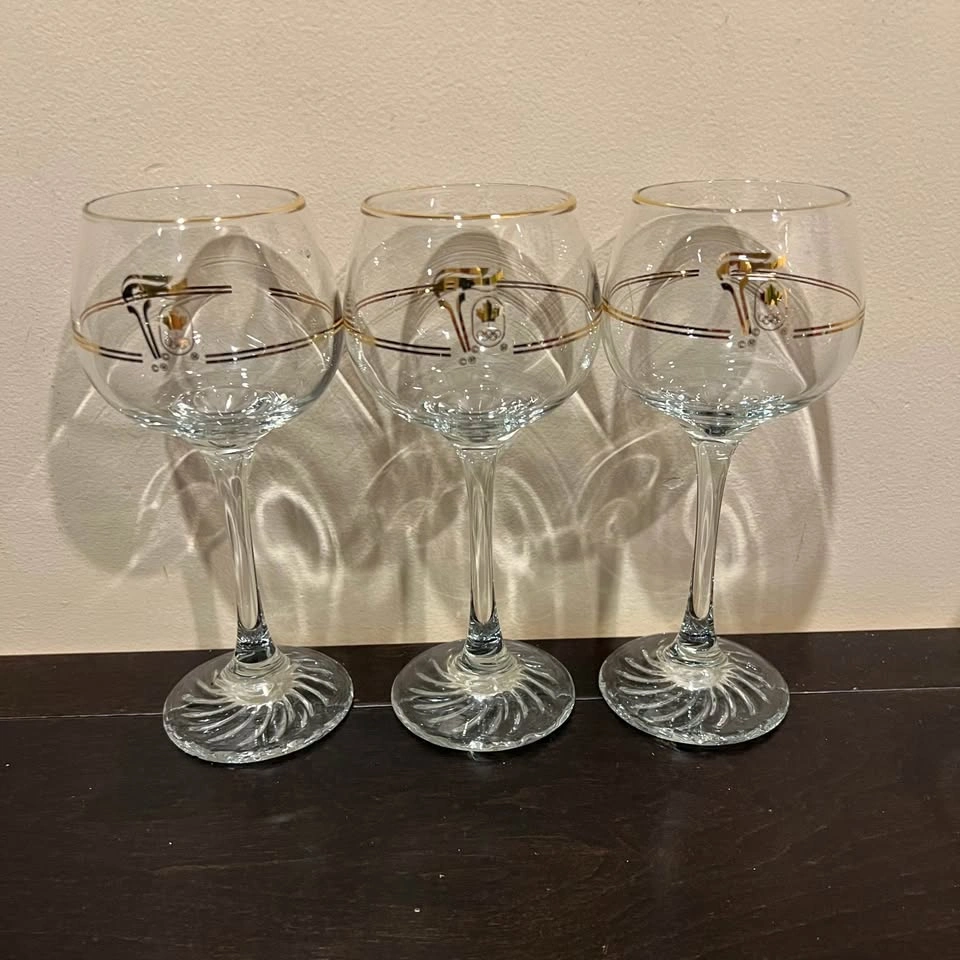 Vintage 1988 Calgary Olympic 7” Wine Glasses / 22k Gold Rim - photo 4
