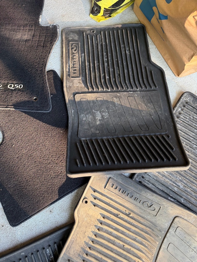 2014 - 2024 OEM Infiniti Q50 Floor Mats rubber and carpet - photo 3