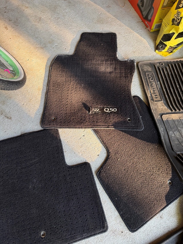 2014 - 2024 OEM Infiniti Q50 Floor Mats rubber and carpet - photo 4