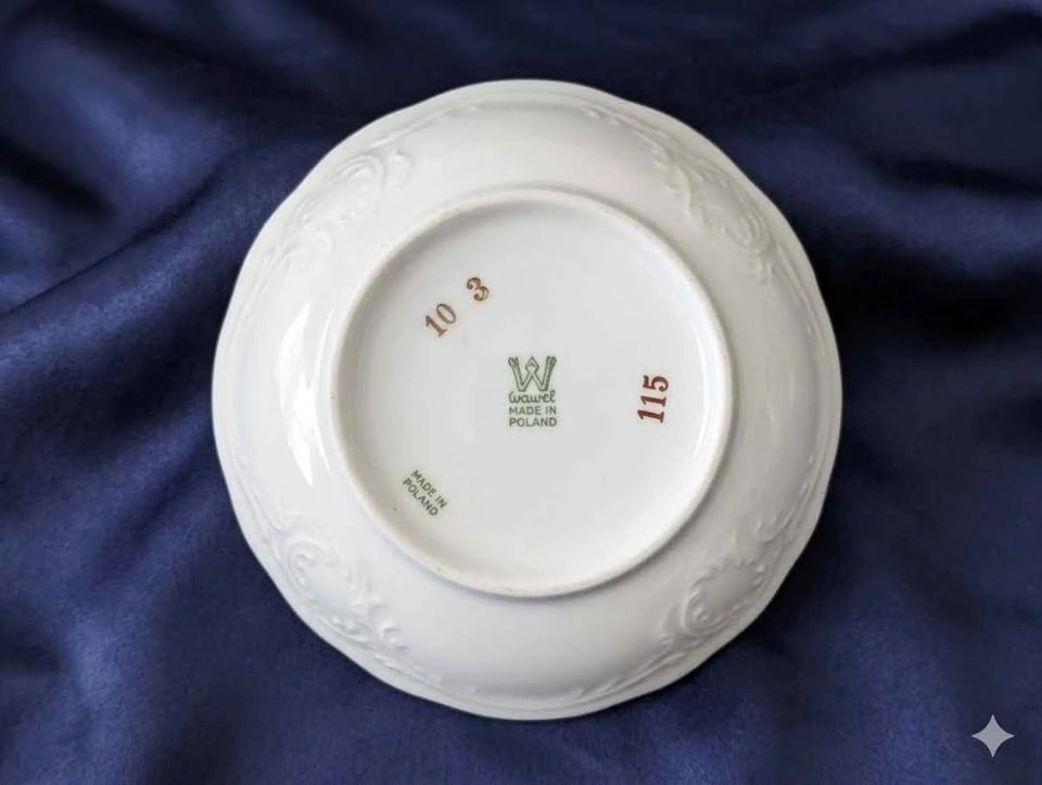 Set of 8 Vintage Wawel Poland Porcelain Dessert/Fruit Bowls - photo 3