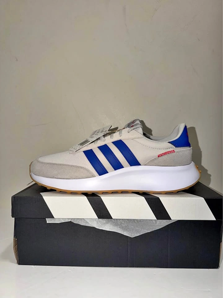 New Adidas Men Running Shoes. Sizes 10.5, 11, 11.5 US