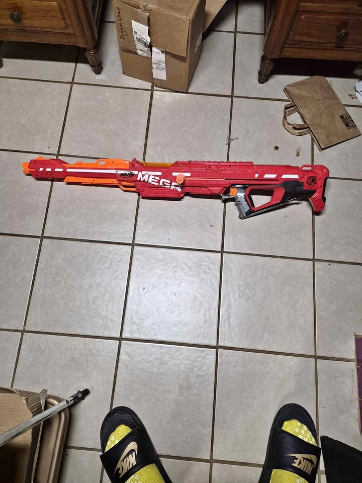 Mega nerf gun