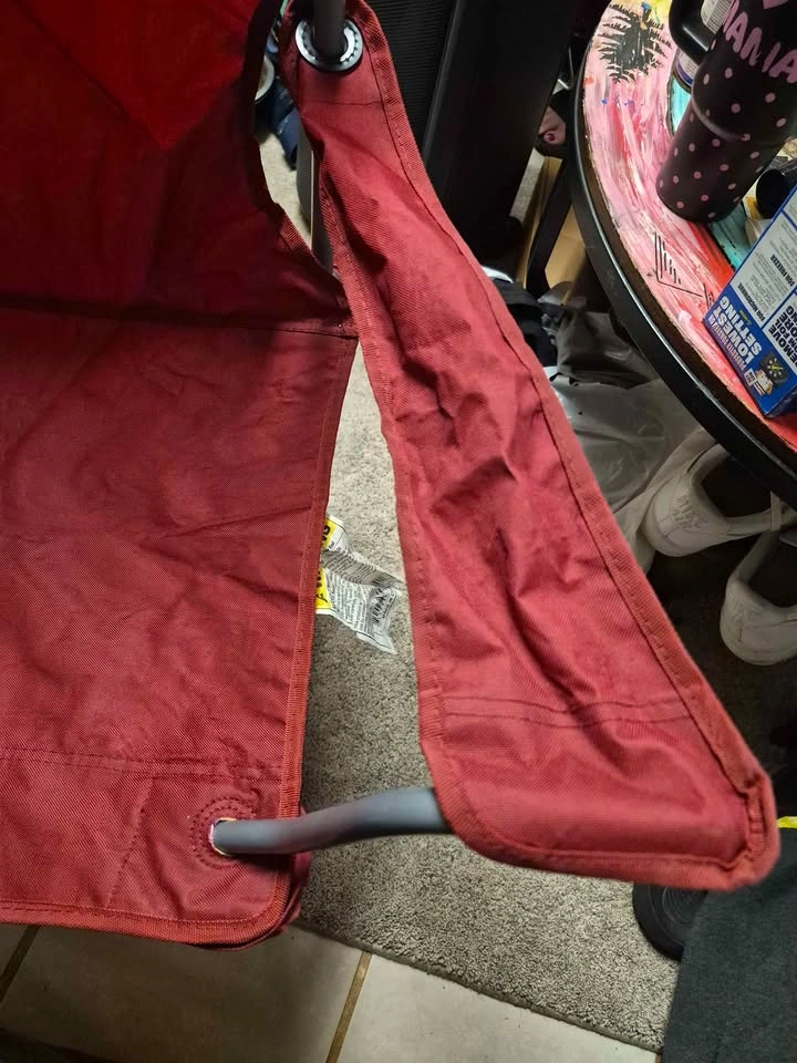 Red Ozark trail folding chair - photo 4