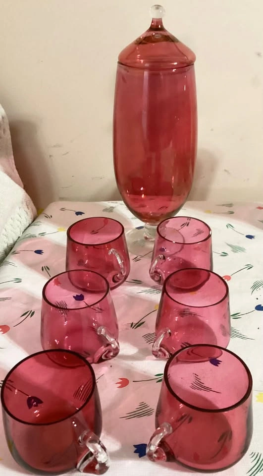 25 pieces CRANBERRY GLASS COLLECTION - photo 4