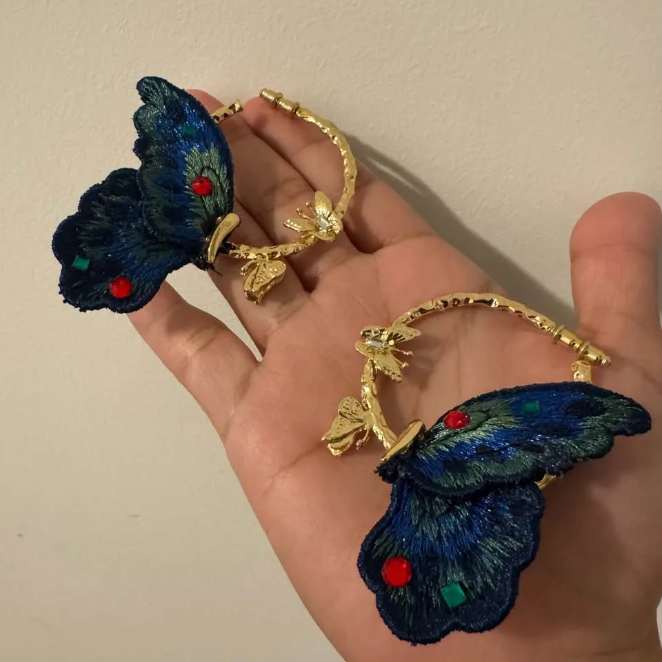 NEW 🧡 Chunky Gold Hoop Earrings Large Embroidered Blue Butterfly image indicator(4)