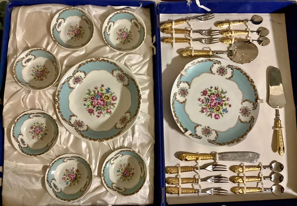 Rare vintage FF Porcellana (ITALY porcelain) gift for 6 set