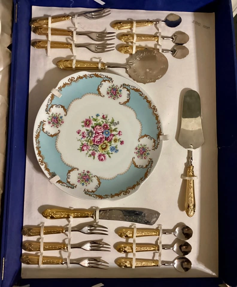 Rare vintage FF Porcellana (ITALY porcelain) gift for 6 set - photo 2