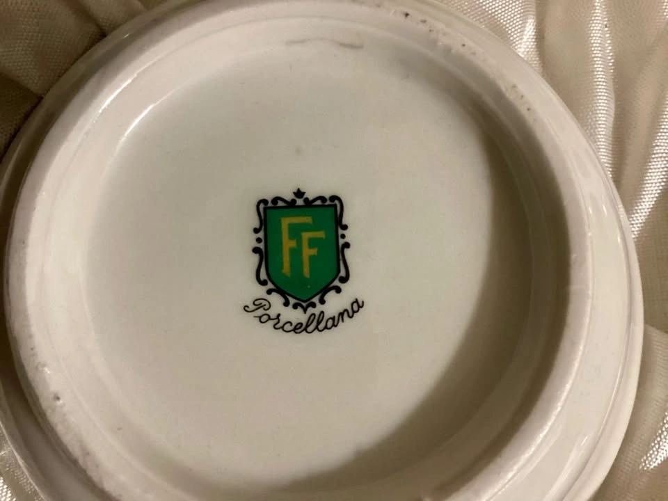 Rare vintage FF Porcellana (ITALY porcelain) gift for 6 set - photo 4