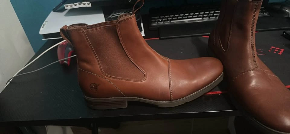 Timberland Men's Redwood Falls Chelsea Wide Boots SIZE 11