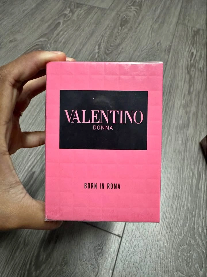 Valentino Donna Born In Roma Perfume