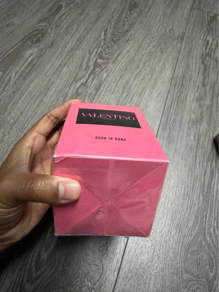 Valentino Donna Born In Roma Perfume - photo 2
