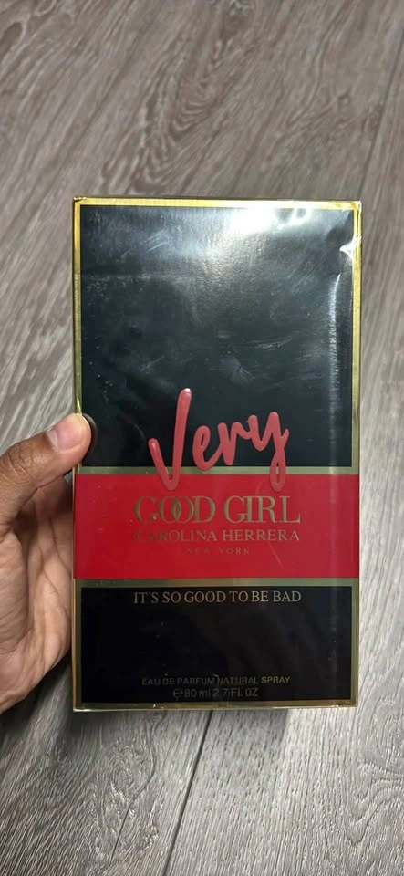 Carolina Herrera Very Good Girl Eau de Parfum 80ml
