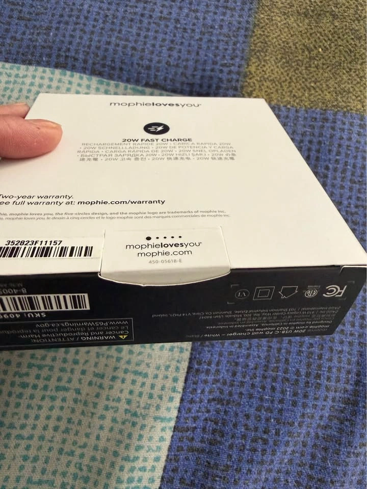 Mophie Charger - Brand New Sealed - photo 2