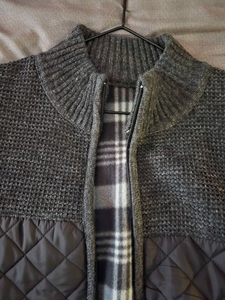 Light casual/work friendly mens coat. 100% polyester. - photo 5