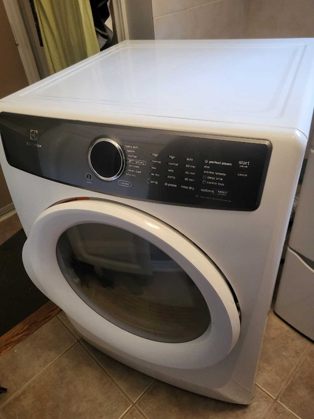 Electrolux dryer with steam doesn't power on