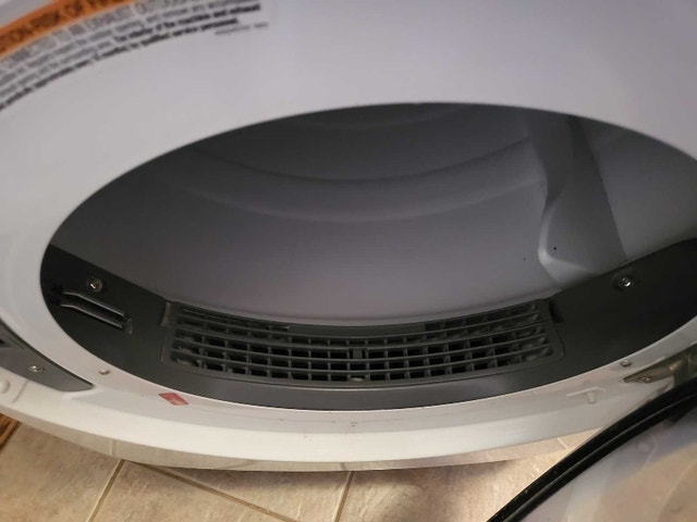 Electrolux dryer with steam doesn't power on - photo 4