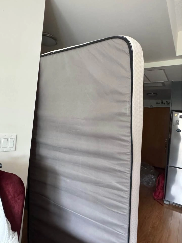 Twin Foam Mattress – White – Barely Used - photo 4