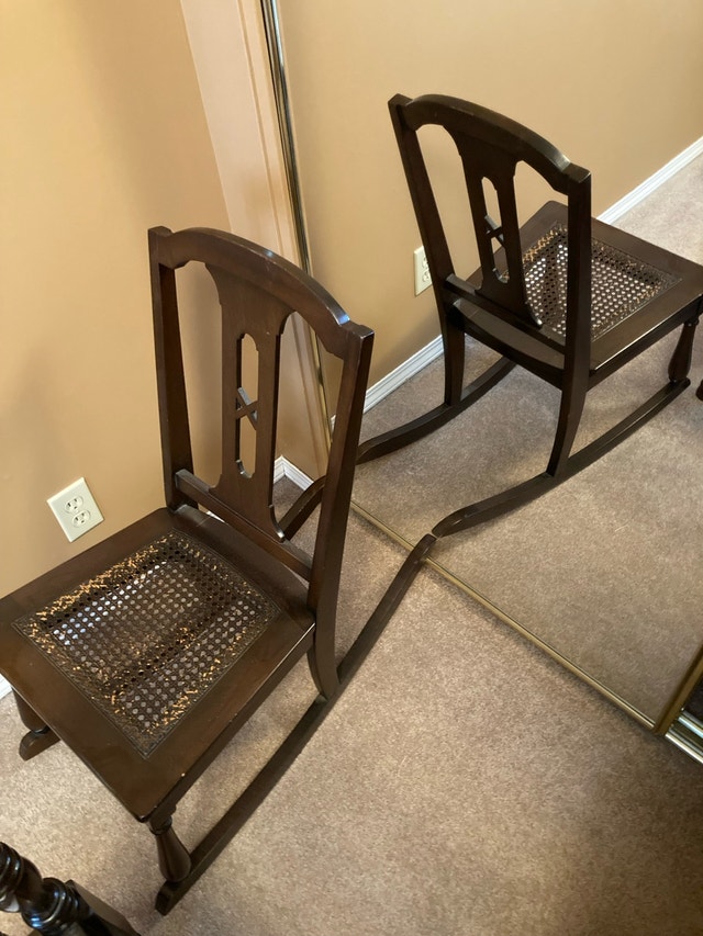 vintage rocking chair - photo 2