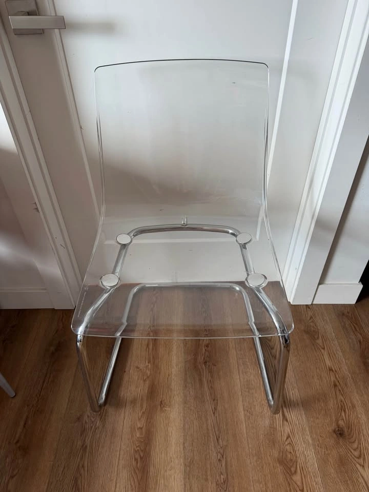 Modern Clear Acrylic Chairs - photo 2