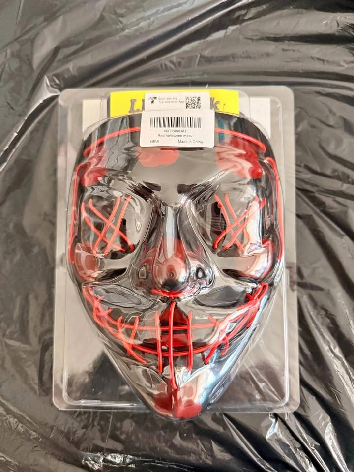 Light Up Scary Mask⚽