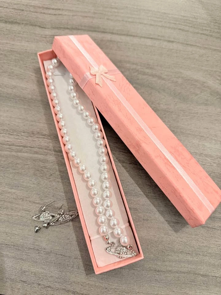Pearl Necklace with Earrings ⚽