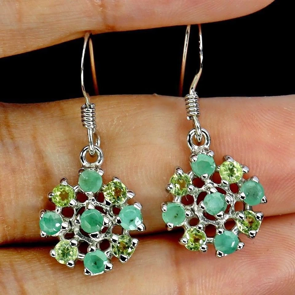 ⚽ Emerald & Peridot Cluster Earrings 14K White Gold Plated