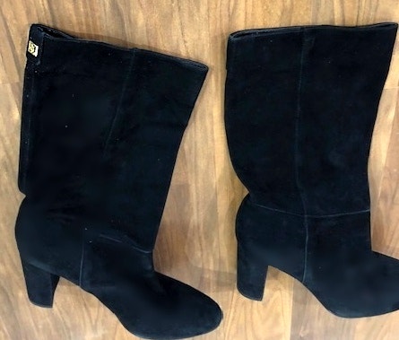 Lauren Ralph Lauren Aritzia Suede Boots Size 9