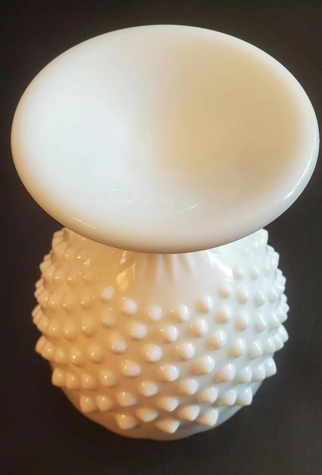 Vintage Fenton Hobnail Milk Glass Vase - photo 3