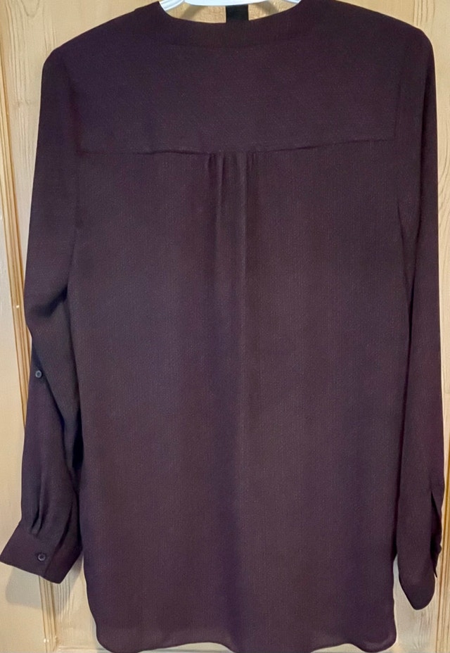 Medium - Alfred Sung Pleated V-Neck Blouse - Deep Plum/Burgundy - photo 2