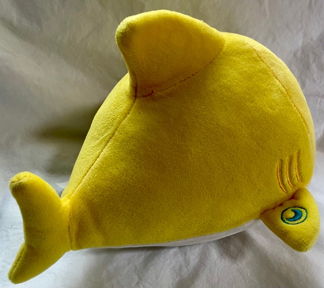 Official Pinkfong Musical Baby Shark 10" Interactive Plush - photo 3