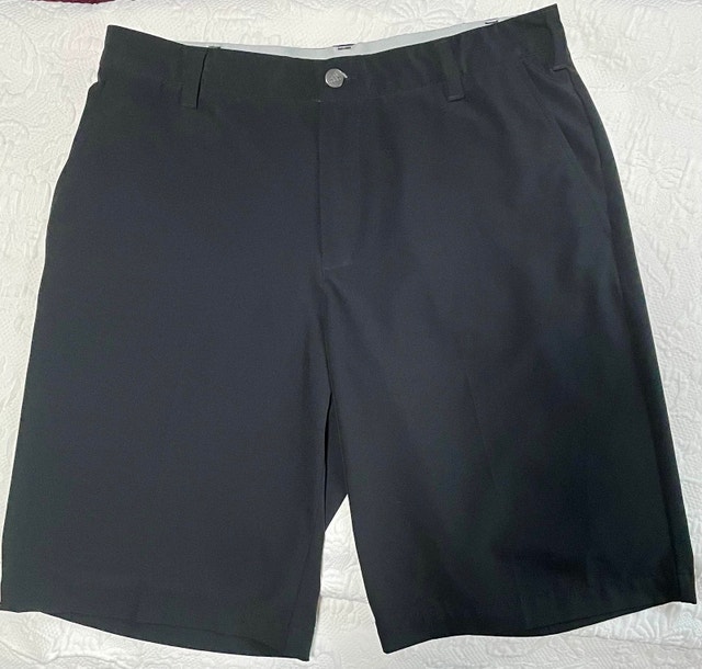 NWOT: Sz 32 Adidas Ultimate365 Golf Shorts