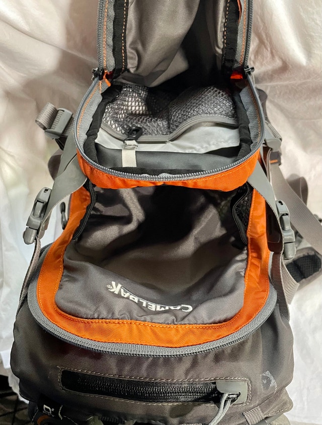 Vintage CamelBak M.U.L.E. Backpack - Orange & Gray - photo 2
