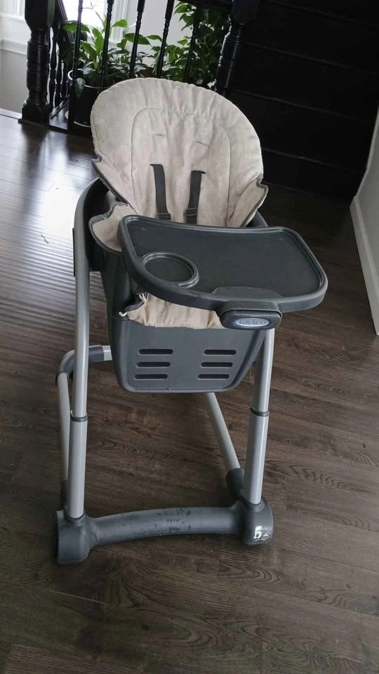 Baby High Chair - photo 3