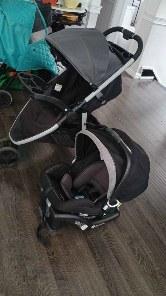 Stroller and Car Seat - photo 2