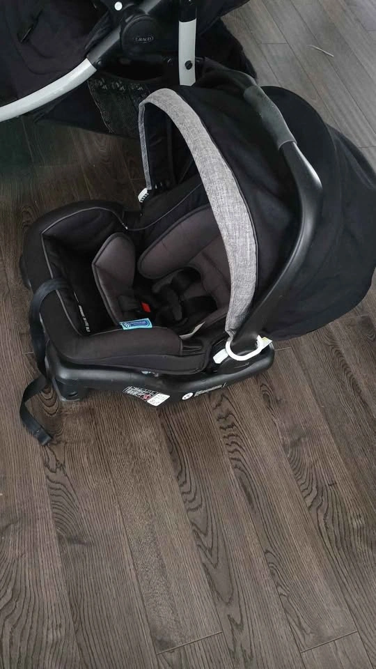 Stroller and Car Seat - photo 3