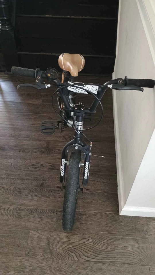 16-inch Boy's Bicycle - photo 2