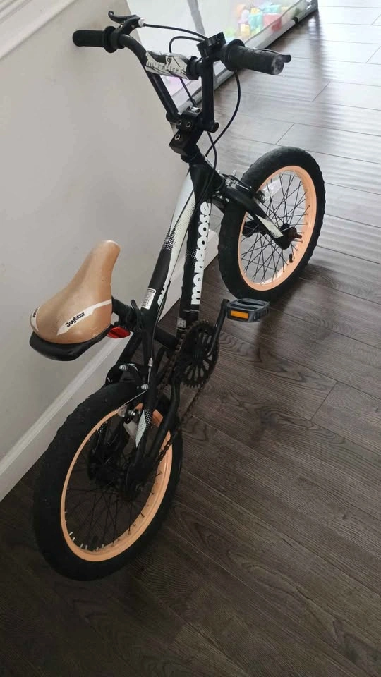 16-inch Boy's Bicycle - photo 3