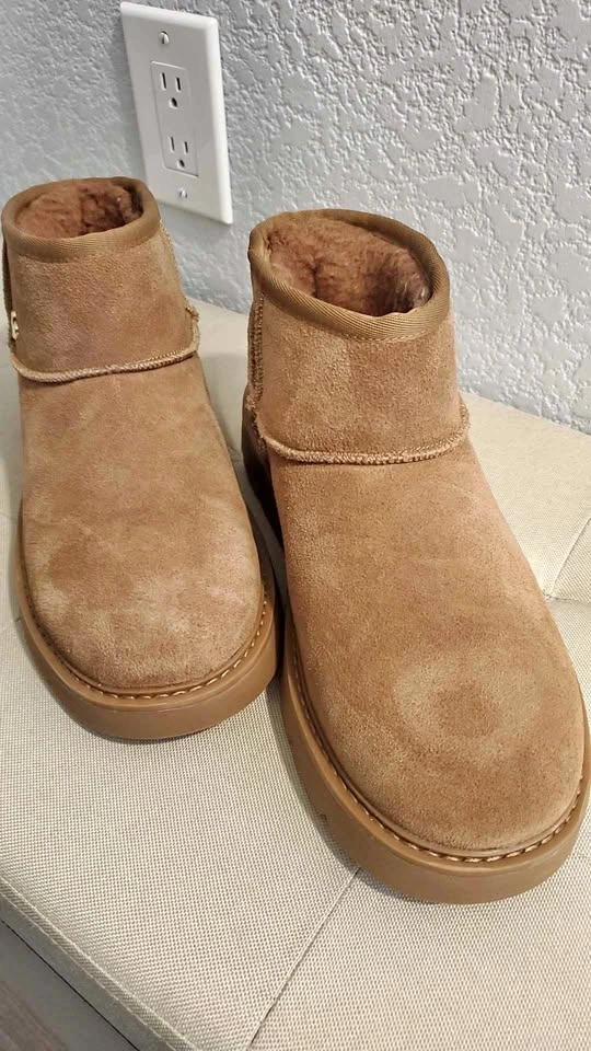 Skechers Slip-ins Mini Boots