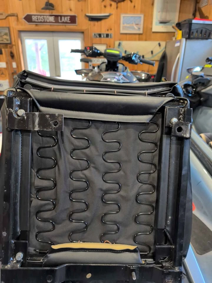 Smittybilt Jeep TJ Seats Part #: 44901 - photo 5