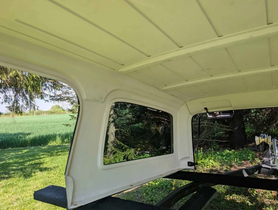 2005 Jeep Wrangler Unlimited Hard Top In Mint Condition!! - photo 2