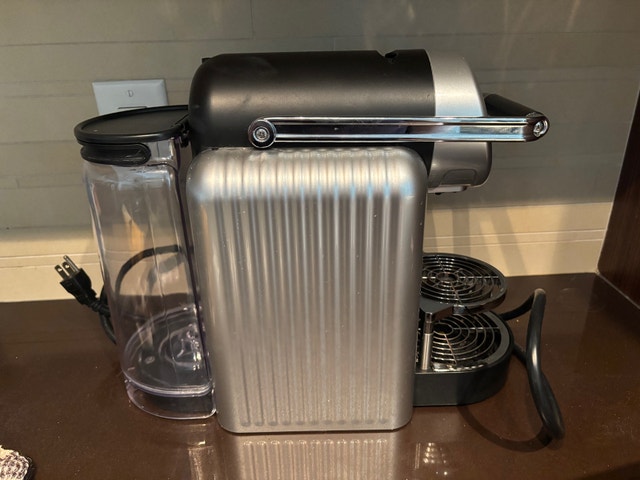 Nespresso Zenius Professional Machine - photo 2