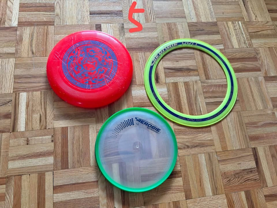 Aerobie and Daredevil Flying Disc Set
