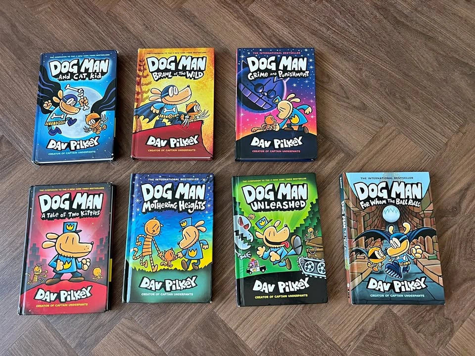 Dog Man Book Bundle (7 Hardcover Books) - Dav Pilkey