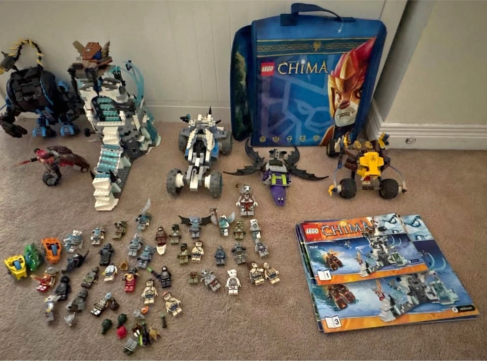 Lot of Lego Chima Sets with Minifigures and Manuals
