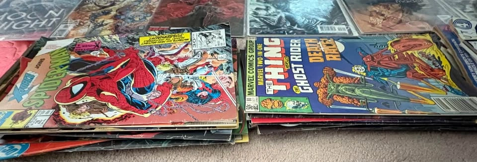 Giant Lot of Comic Books (Marvel, DC, etc.) - photo 3